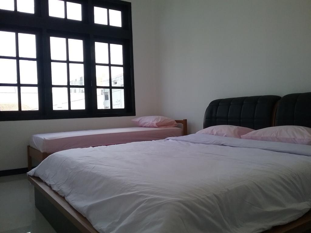 Mess Inn Semarang Bilik gambar