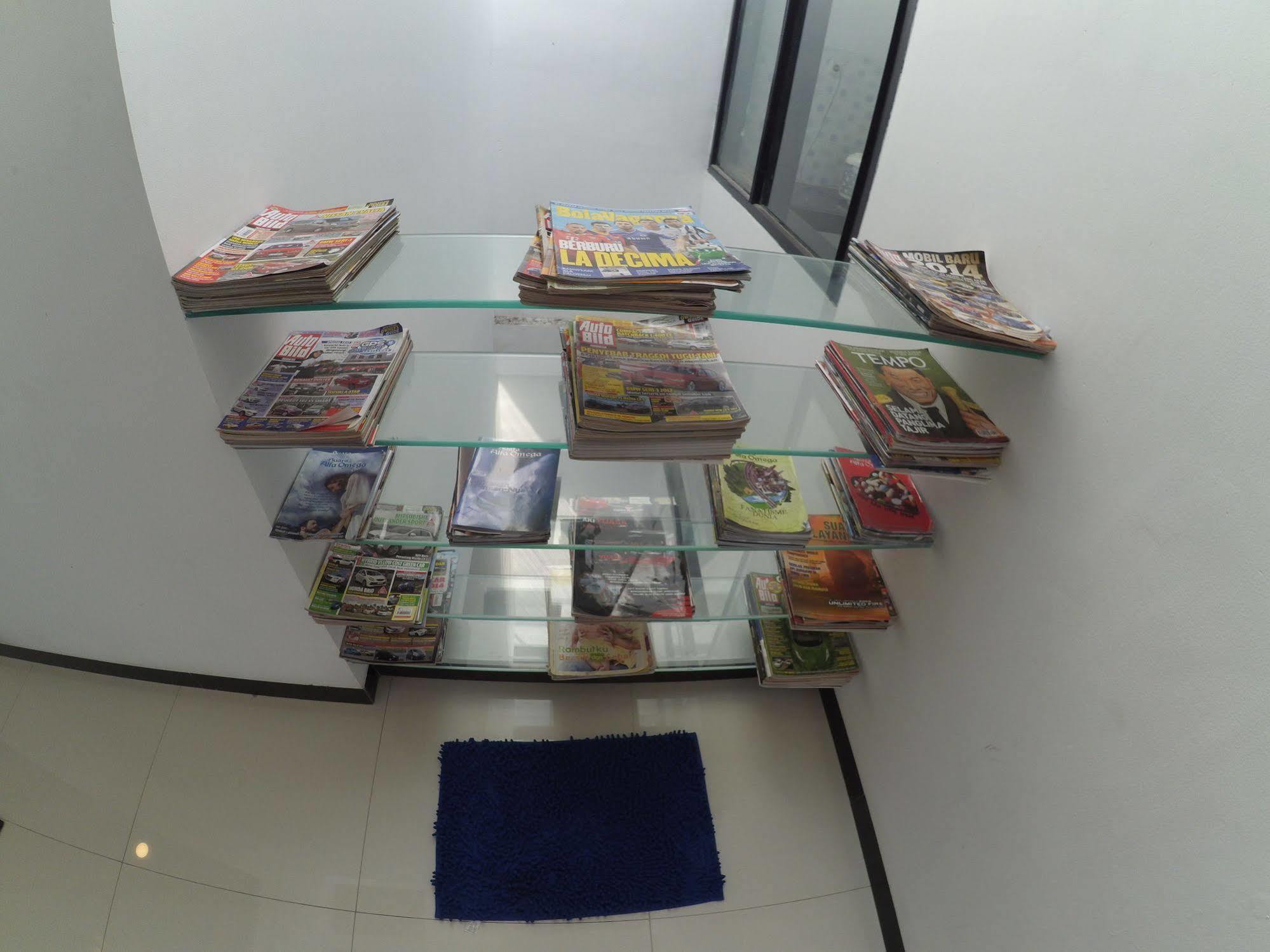 Mess Inn Semarang Luaran gambar
